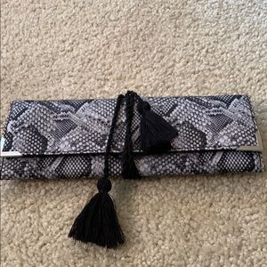 White House Black Market Snakeskin Print Travel Jewelry Organizer NWT